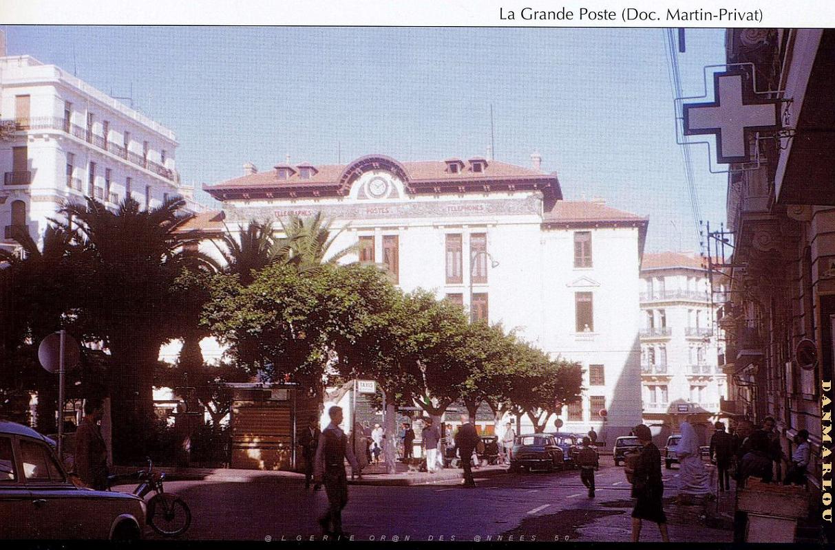 BG f- 013- La Poste.jpg